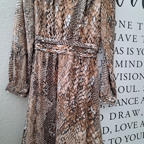 🖤H&M Dress - Picture 3 of 5